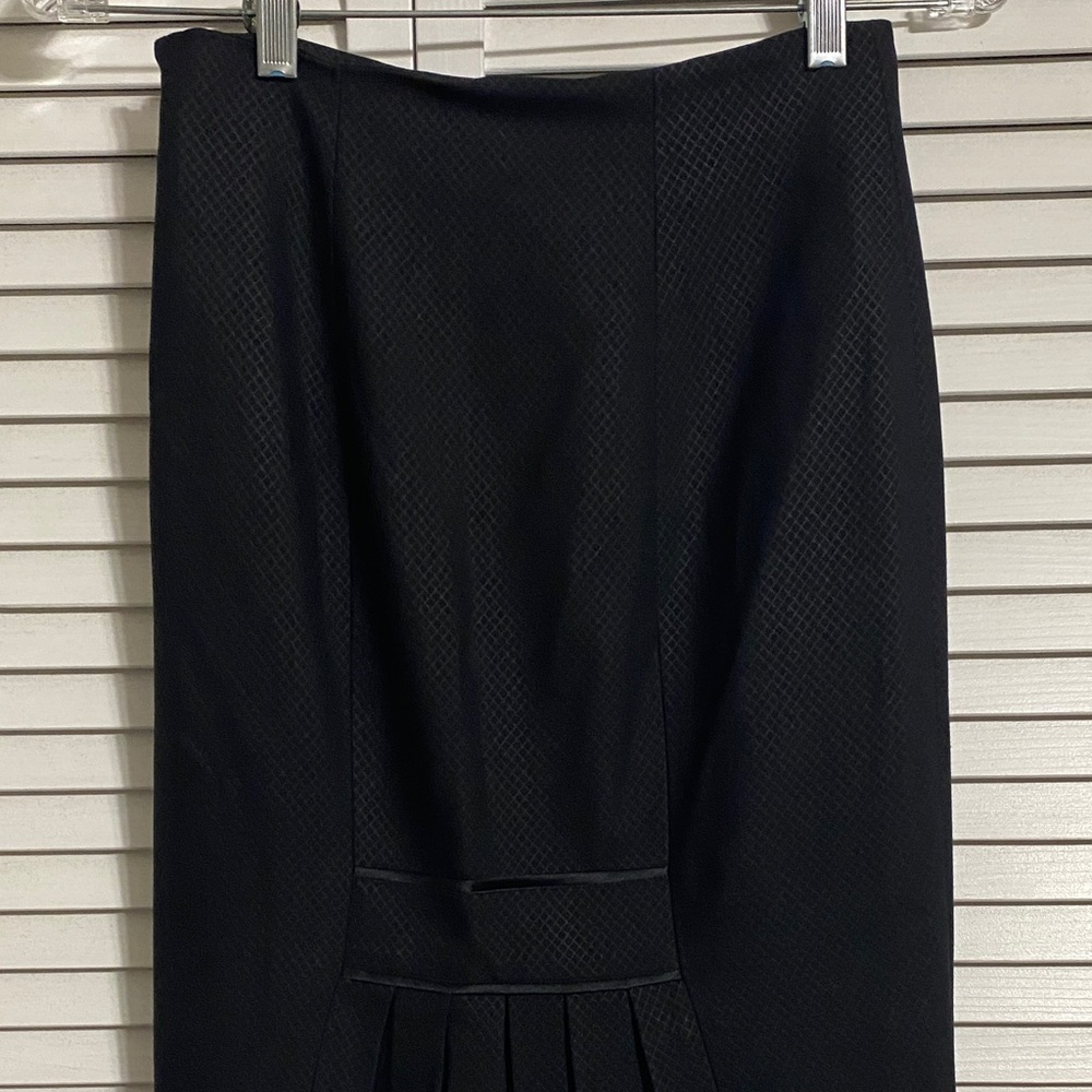 Bebe Vintage Black Pleated Skirt! - Picture 4 of 11